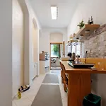 Aparthotel Antique Am Schloss 4*